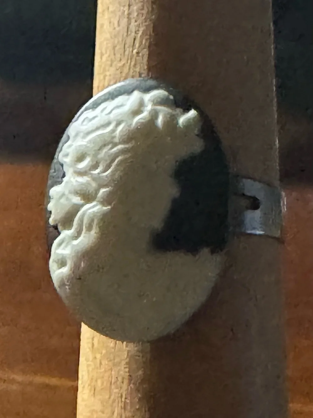 Black  Smart Ring Band with White Cameo Accent